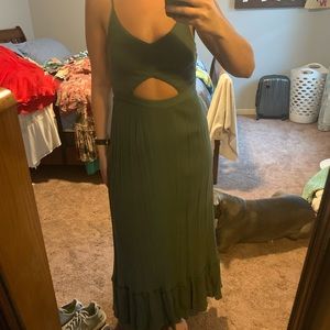 American eagle medium green maxi dress